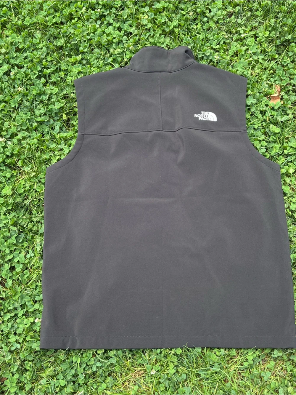 The North Face Men’s Black WindWall Softshell Vest